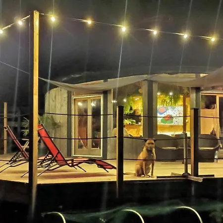 Penzion Atypique Yourte 4*